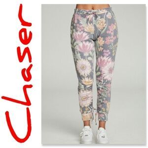 NWT Chaser Drawstring Shirred Cuffed Slim Jogger in OFF WHITE